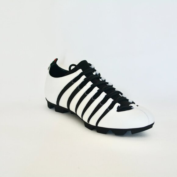 NIB GUCCI LEATHER  WHITE BLACK LION HEAD LOGO LUG SOLE SNEAKERS - Picture 7 of 10